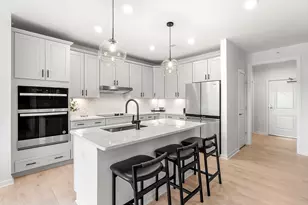 399 Neponset, Canton, MA 02021 - Photo 8