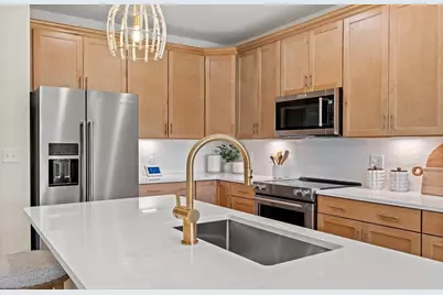 399 Neponset #402, Canton, MA 02021 - Photo 2