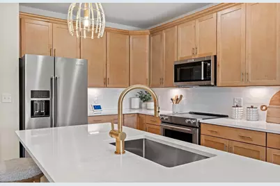 399 Neponset #402, Canton, MA 02021 - Photo 2