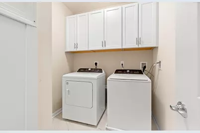 399 Neponset #402, Canton, MA 02021 - Photo 18