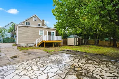 113 Liberty St, Lowell, MA 01851 - Photo 28