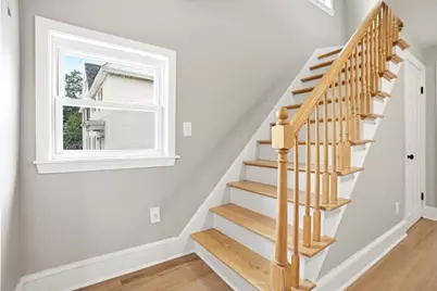 113 Liberty St, Lowell, MA 01851 - Photo 14