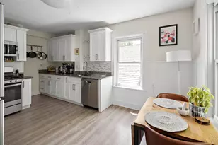 39 Regent St, Cambridge, MA 02140 - Photo 4