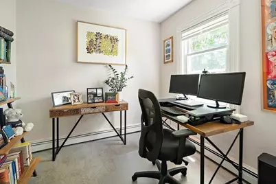 39 Regent St #3, Cambridge, MA 02140 - Photo 12