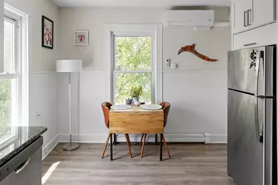 39 Regent St #3, Cambridge, MA 02140 - Photo 6
