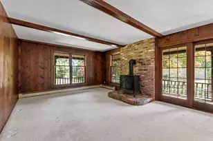 261 West St, Lunenburg, MA 01462 - Photo 14