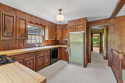 261 West St, Lunenburg, MA 01462 - Photo 18