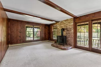 261 West St, Lunenburg, MA 01462 - Photo 14