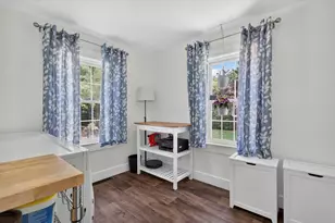 37 Acorn St, Middleborough, MA 02346 - Photo 8