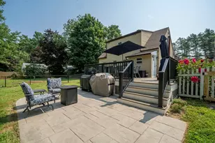 37 Acorn St, Middleborough, MA 02346 - Photo 30