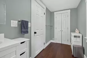 37 Acorn St, Middleborough, MA 02346 - Photo 24