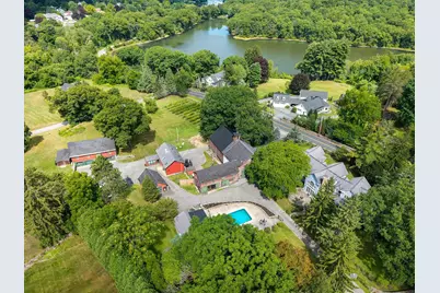 11 Marbleridge Rd, North Andover, MA 01845 - Photo 2