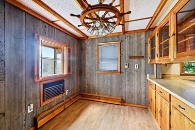 118 Blanchwood Ave, Chicopee, MA 01013 - Photo 6