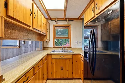 118 Blanchwood Ave, Chicopee, MA 01013 - Photo 10