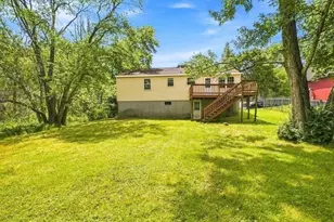 4 Picadilly St, Upton, MA 01568 - Photo 36