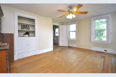 336 Plymouth St, East Bridgewater, MA 02333 - Photo 4