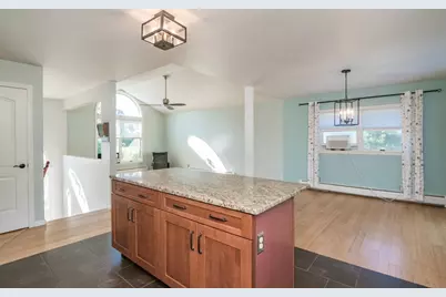 4 Phillips Place, Hadley, MA 01035 - Photo 20