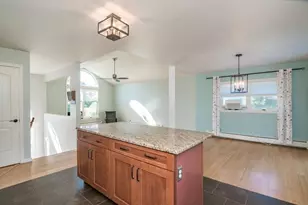 4 Phillips Pl, Hadley, MA 01035 - Photo 20
