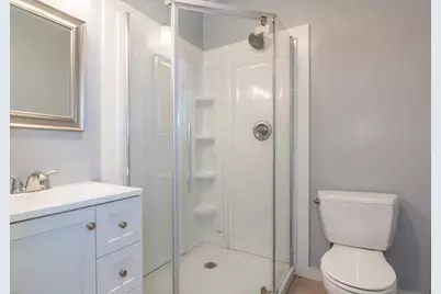 4 Phillips Place, Hadley, MA 01035 - Photo 36