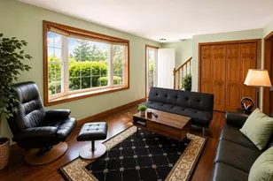 34 Old Plymouth St, East Bridgewater, MA 02333 - Photo 6