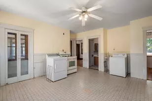 6 Indiana St, Worcester, MA 01604 - Photo 32