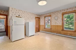 6 Indiana St, Worcester, MA 01604 - Photo 6