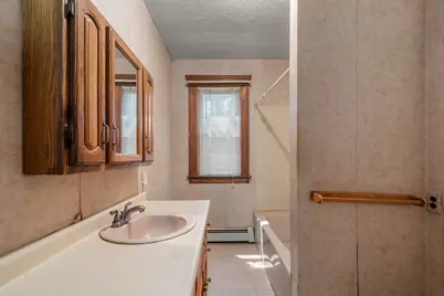 6 Indiana St, Worcester, MA 01604 - Photo 10