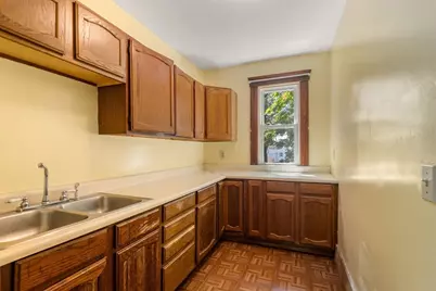 6 Indiana St, Worcester, MA 01604 - Photo 18