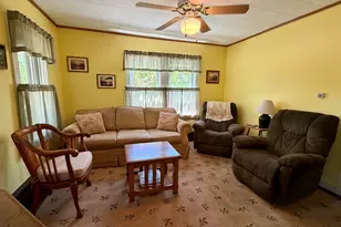217 Middleboro Rd, Freetown, MA 02717 - Photo 8