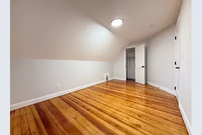 16 Willow Ave #3, Somerville, MA 02144 - Photo 2