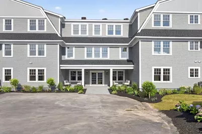 533 Woods Hole Rd #E104, Falmouth, MA 02543 - Photo 2