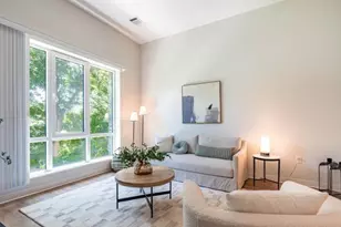 289 Walk Hill St, Boston, MA 02131 - Photo 4