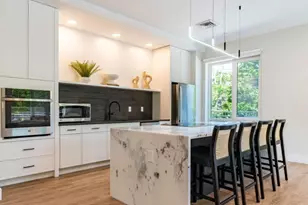289 Walk Hill St, Boston, MA 02131 - Photo 14
