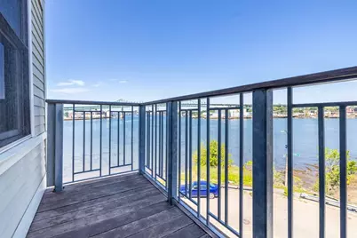 429 Border St #6, Boston, MA 02128 - Photo 4
