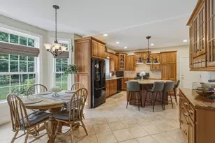 2 Bayberry Ln, Hadley, MA 01035 - Photo 14