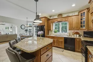2 Bayberry Ln, Hadley, MA 01035 - Photo 12