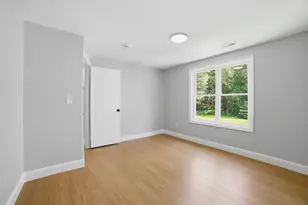 44 Topsfield Cir, Shrewsbury, MA 01545 - Photo 10