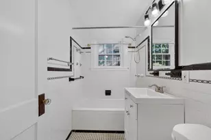 216 Tremont St, Newton, MA 02458 - Photo 24