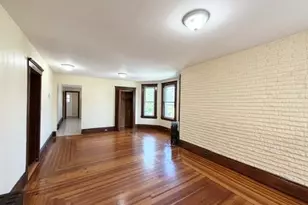 38 Illinois Ave, Somerville, MA 02145 - Photo 4