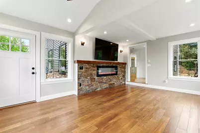 267 South Main Street, Hopedale, MA 01747 - Photo 8