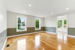267 S Main St, Hopedale, MA 01747 - Photo 24