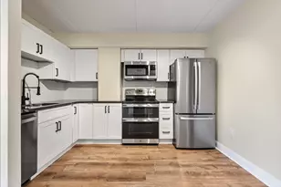 280 Harvard St, Cambridge, MA 02139 - Photo 2