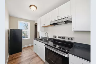 41 Richardson Ave #7, Wakefield, MA 01880 - Photo 4