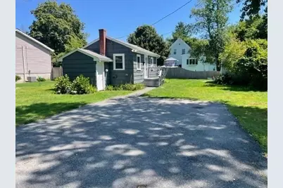 39 Newton Ave, Holbrook, MA 02343 - Photo 4
