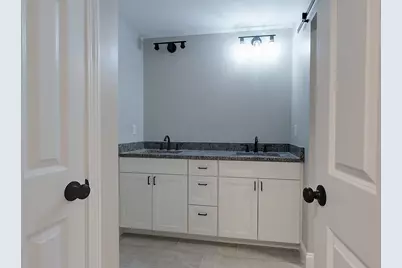 179 Brookline St, Pepperell, MA 01463 - Photo 20