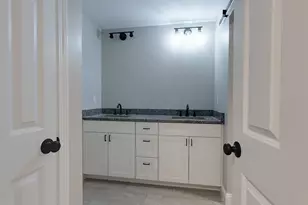 179 Brookline St, Pepperell, MA 01463 - Photo 20