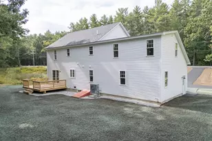 179 Brookline St, Pepperell, MA 01463 - Photo 2