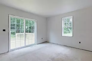 179 Brookline St, Pepperell, MA 01463 - Photo 4