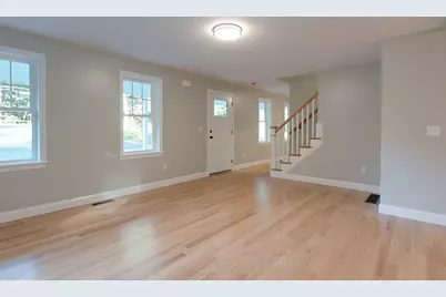 179 Brookline St, Pepperell, MA 01463 - Photo 10