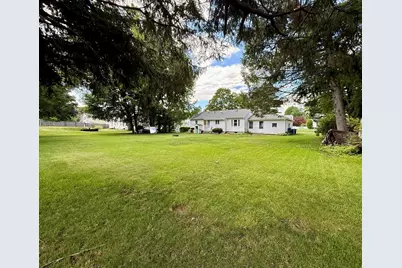 35 Vista Ave #1, Leominster, MA 01453 - Photo 2